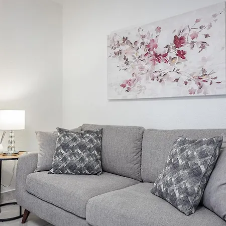 Luxury Gina Apartment