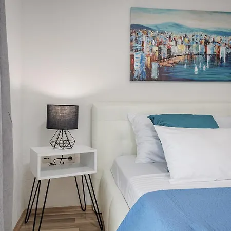 Luxury Gina Apartman *