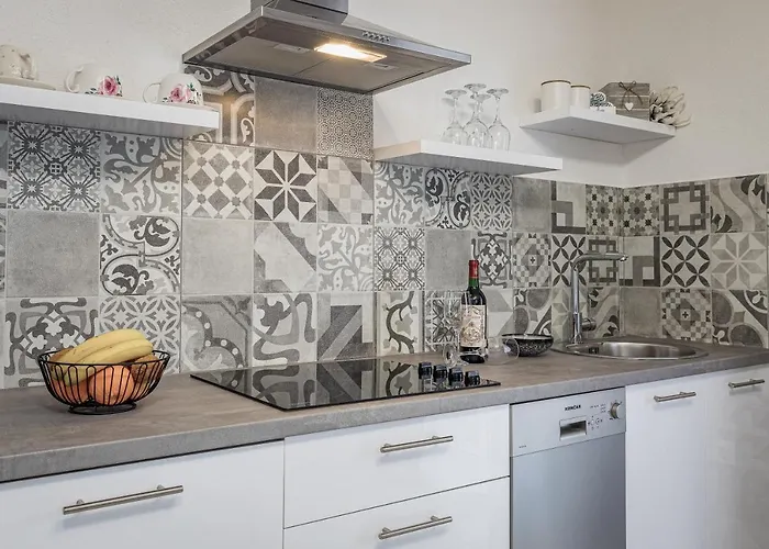 Luxury Gina 아파트 로비니