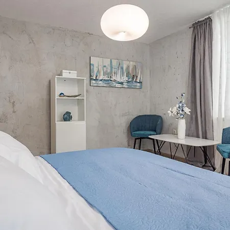 Apartment Luxury Gina