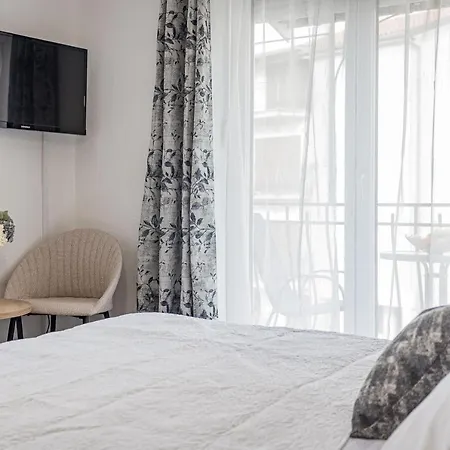 Luxury Gina Διαμέρισμα Ρόβινι